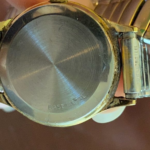 Wittnauer Pegasus Ladies Watch - Picture 4 of 4